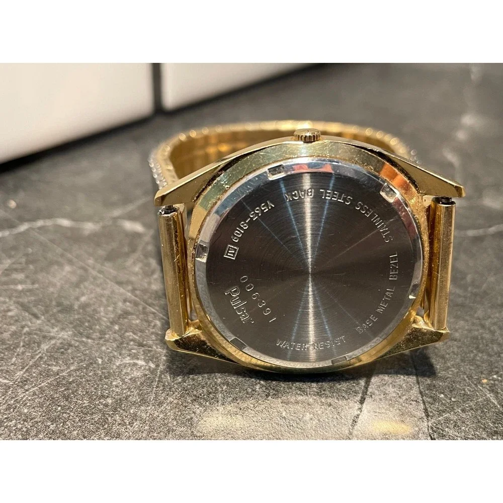 Vintage Gold Tone Pulsar V563-8109 with Stretch Band - New Battery